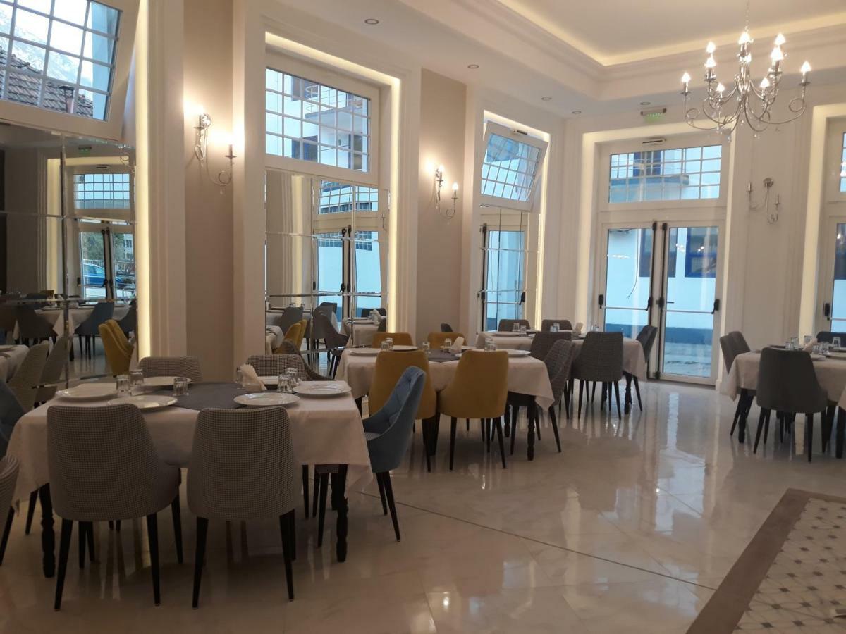 Hotel Artemis à Băile Herculane Extérieur photo